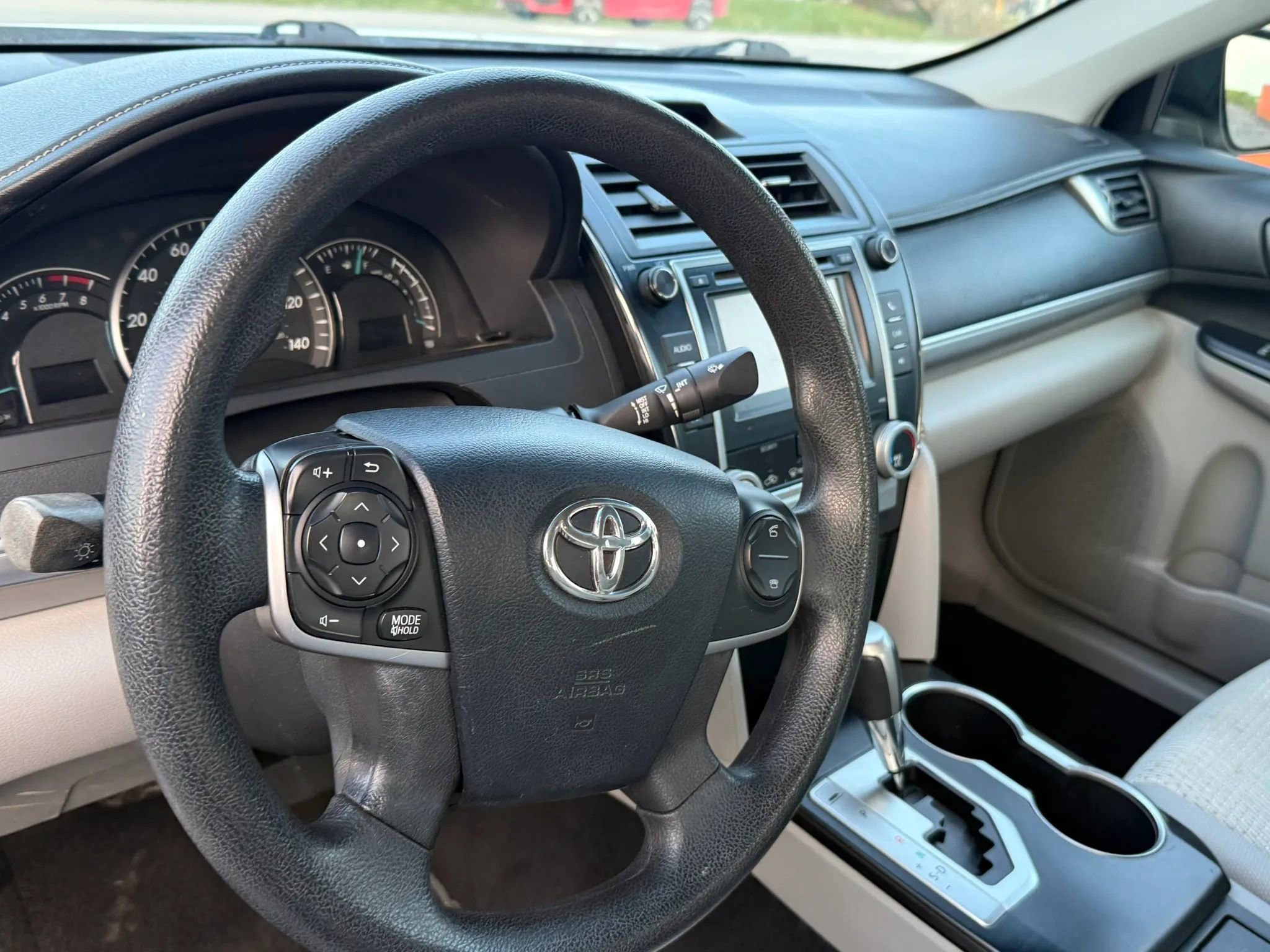 Used 2013 Toyota Camry LE w/ Preferred Accessory Pkg image 11