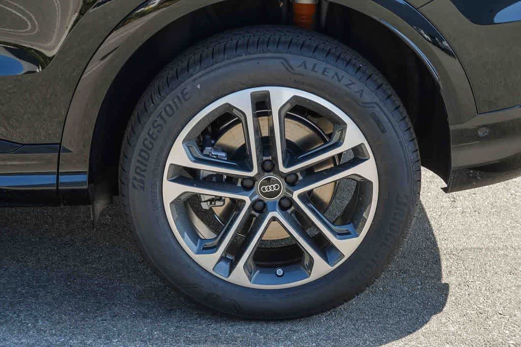 New 2026 Audi Q5 Premium AWD/4WD image 11
