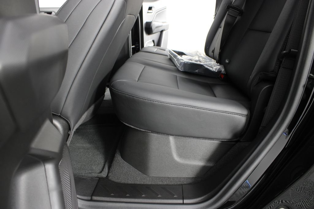 New 2026 Chevrolet Colorado Trail Boss AWD/4WD image 16