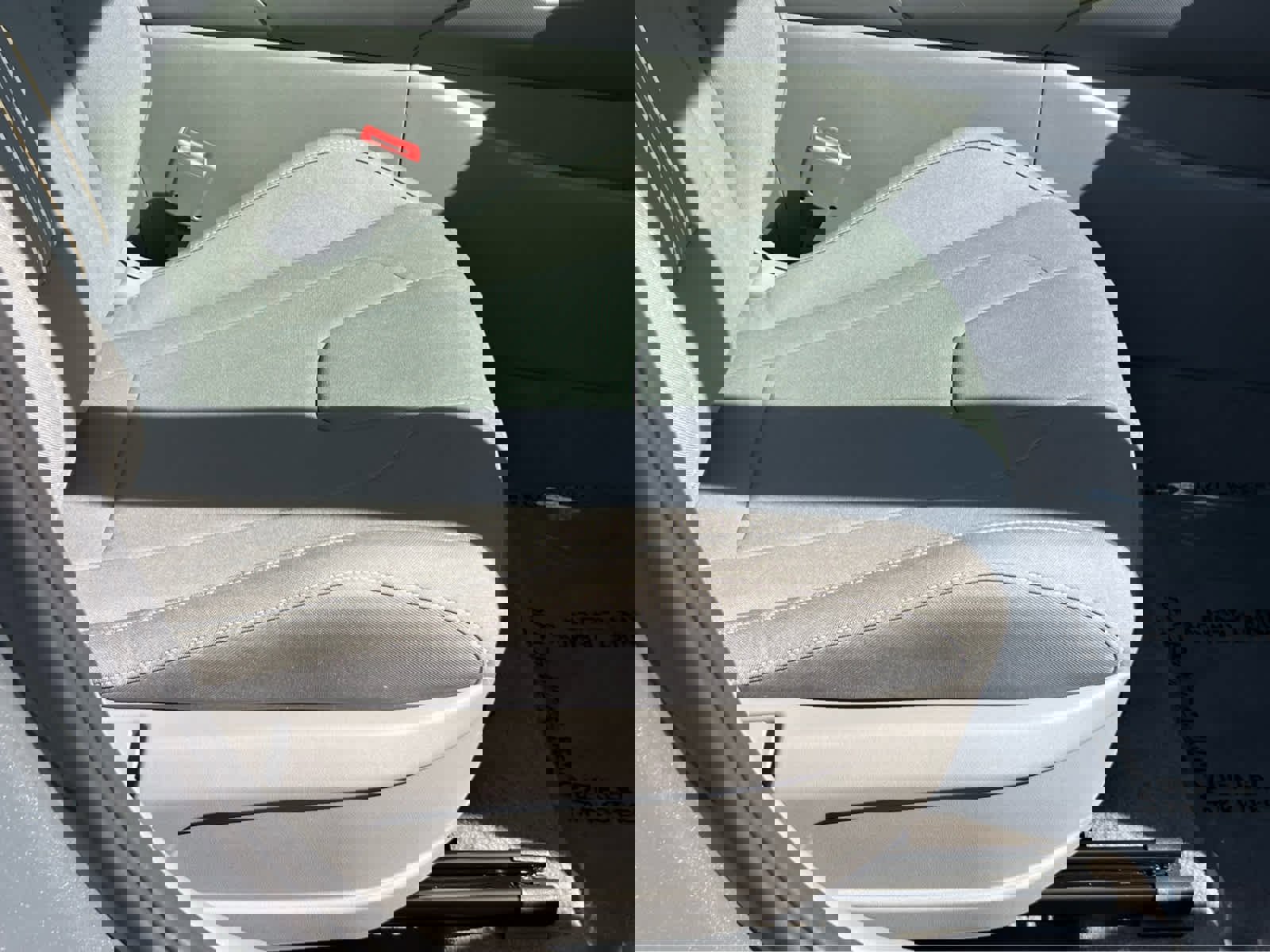 New 2026 Hyundai Elantra Blue FWD image 18