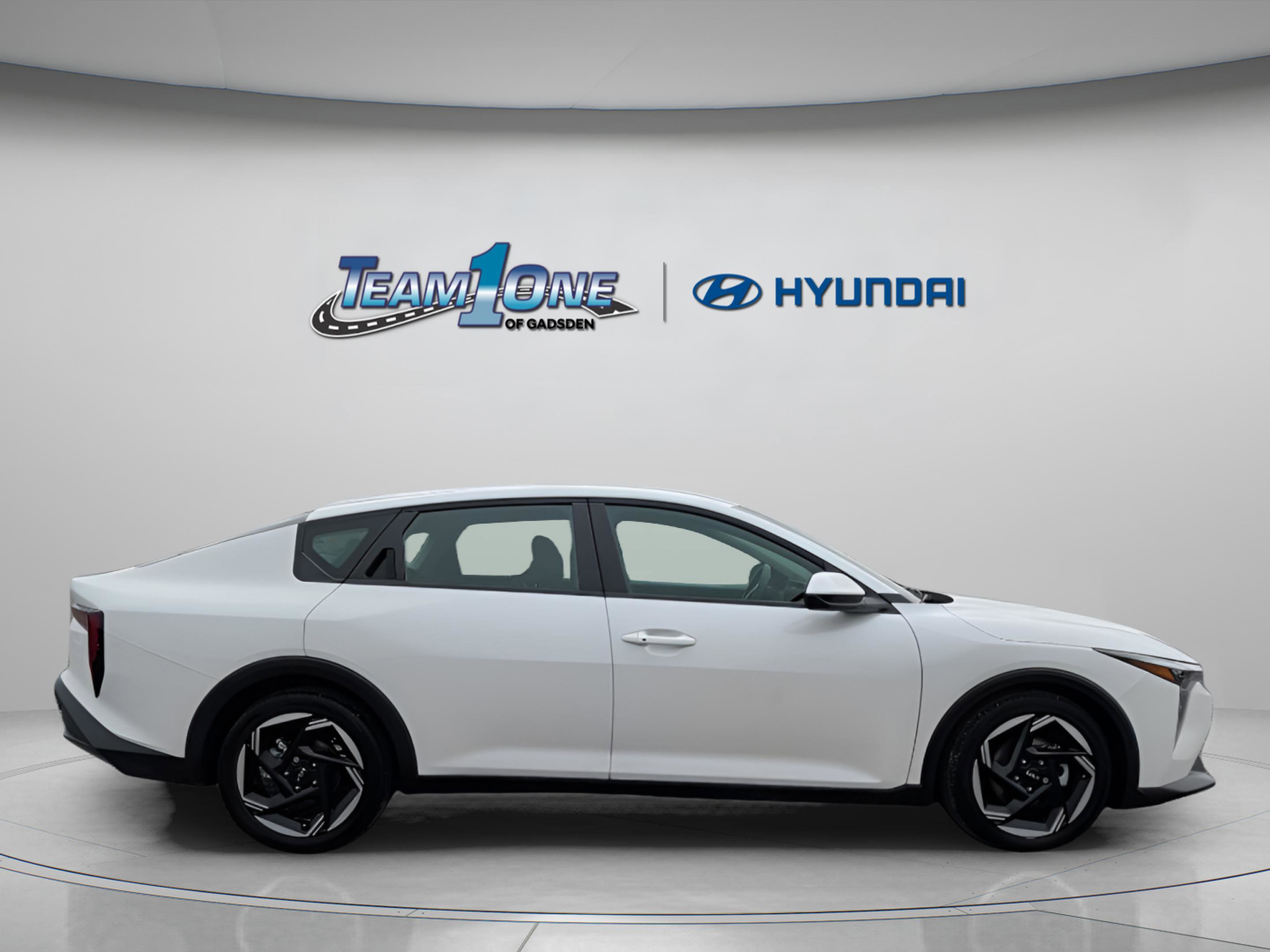Used 2025 Kia K4 EX image 5
