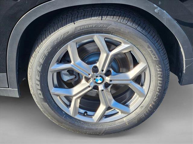 Used 2020 BMW X4 xDrive30i w/ Premium Package AWD/4WD image 24