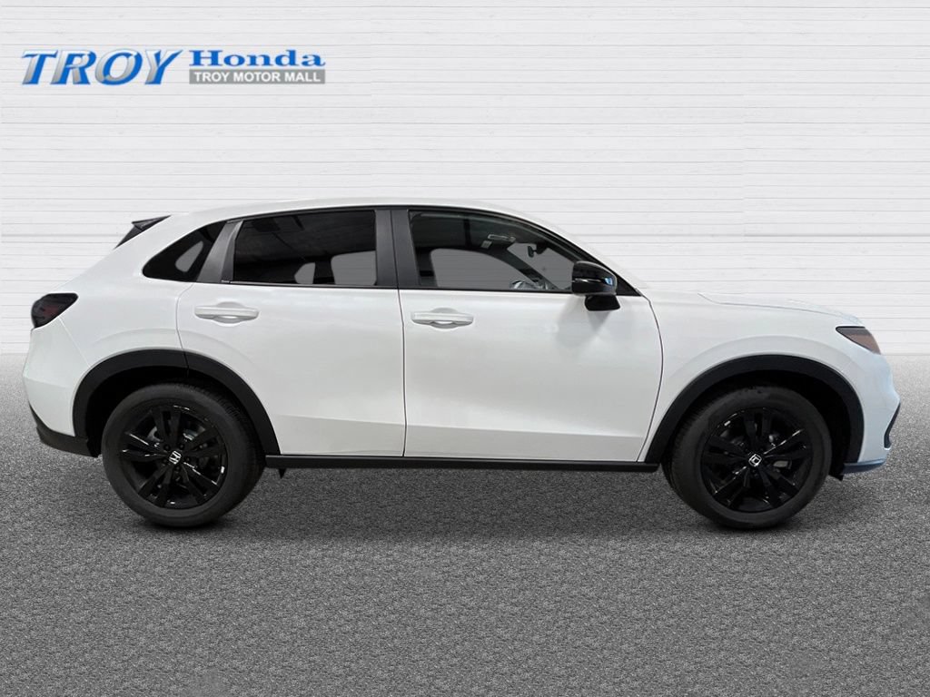 New 2027 Honda HR-V Sport image 8