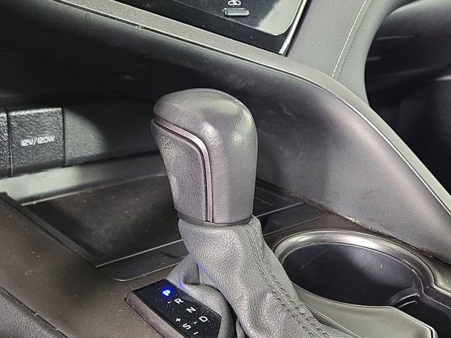 Used 2024 Toyota Camry SE image 19