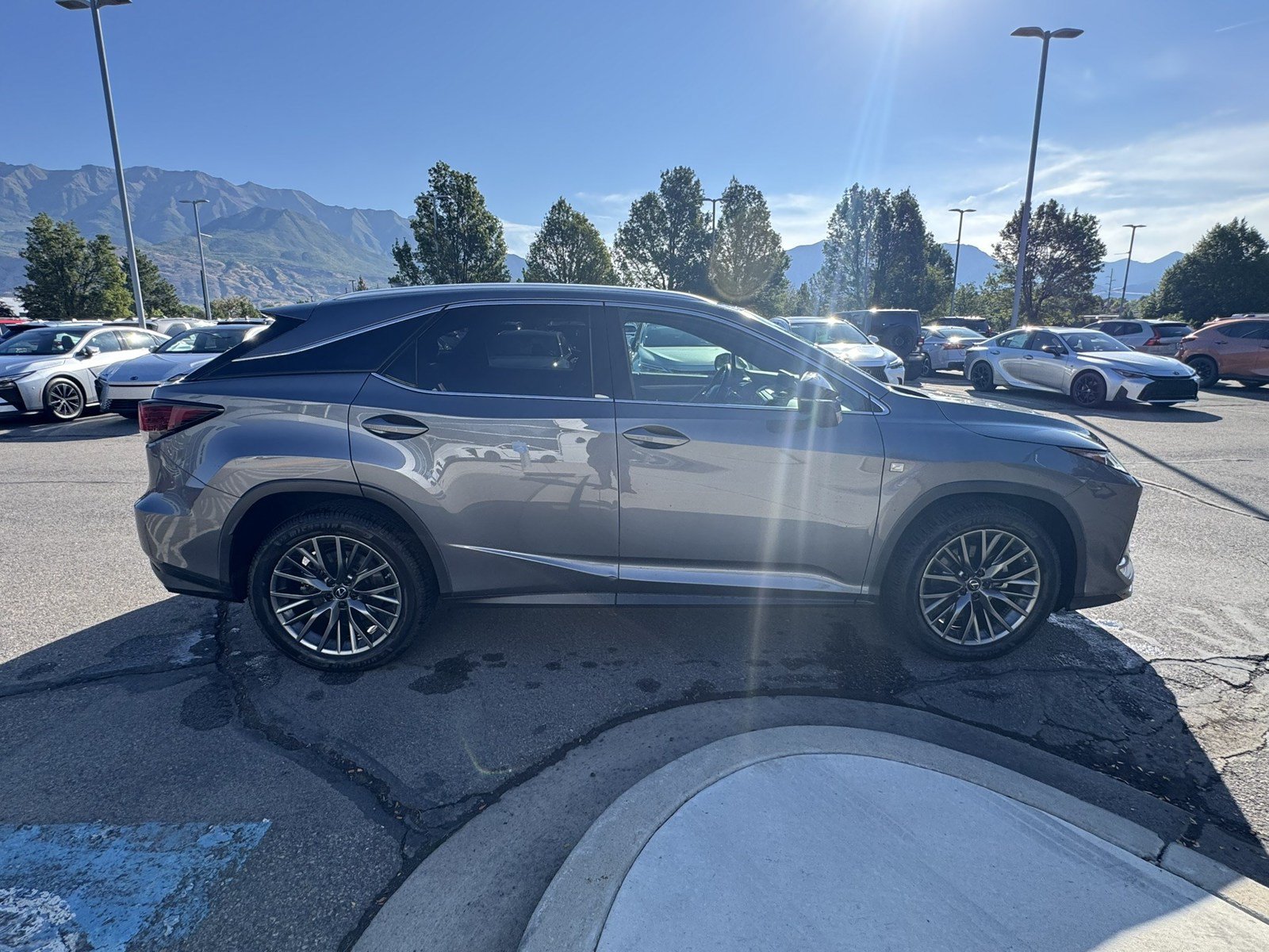 Used 2020 Lexus RX 350 F Sport w/ Accessory Package AWD/4WD image 8