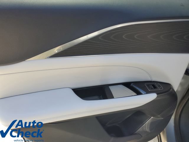 Certified 2024 Cadillac Lyriq Luxury RWD image 15