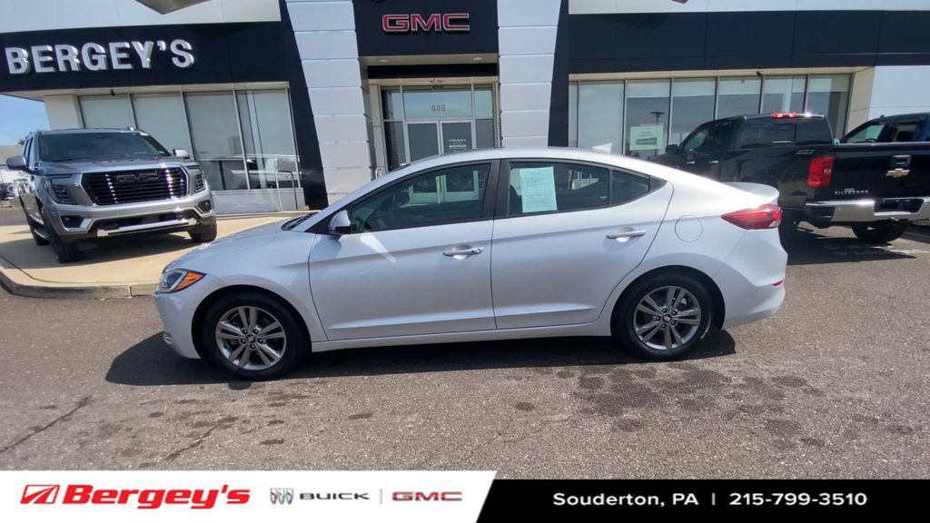 Used 2017 Hyundai Elantra Value Edition FWD image 6