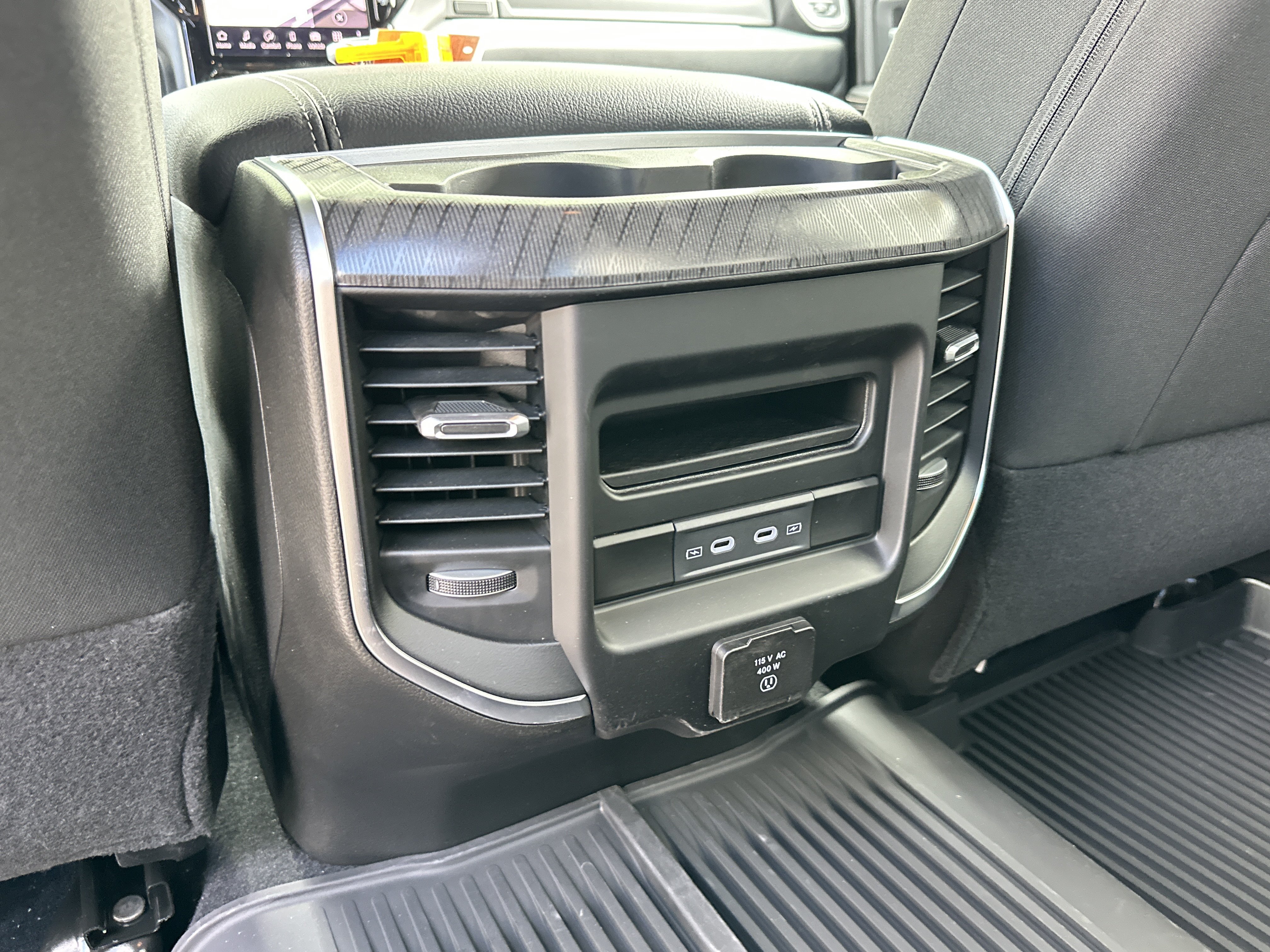 New 2026 RAM 3500 Big Horn AWD/4WD image 33