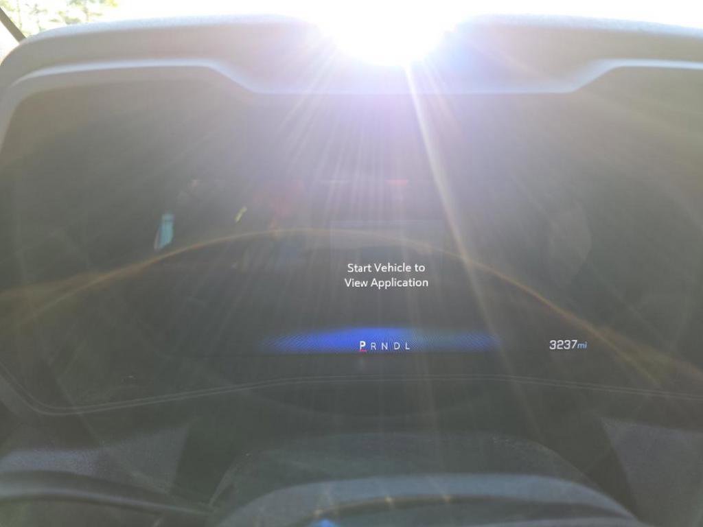 Used 2024 Chevrolet Colorado W/T image 12