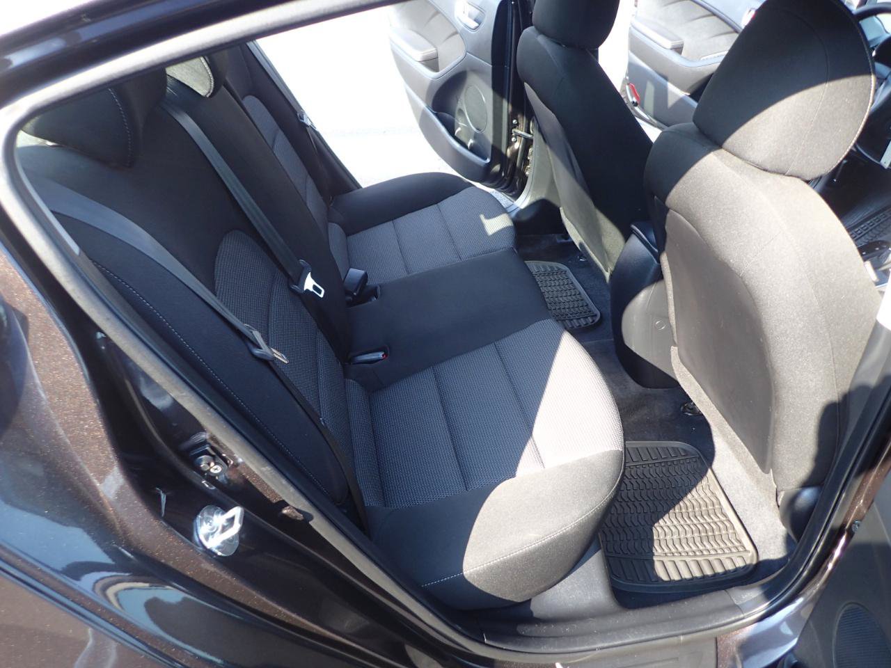 Used 2018 Kia Forte LX FWD image 11