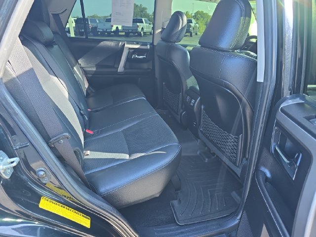 Used 2015 Toyota 4Runner Limited w/ Convenience Package AWD/4WD image 12