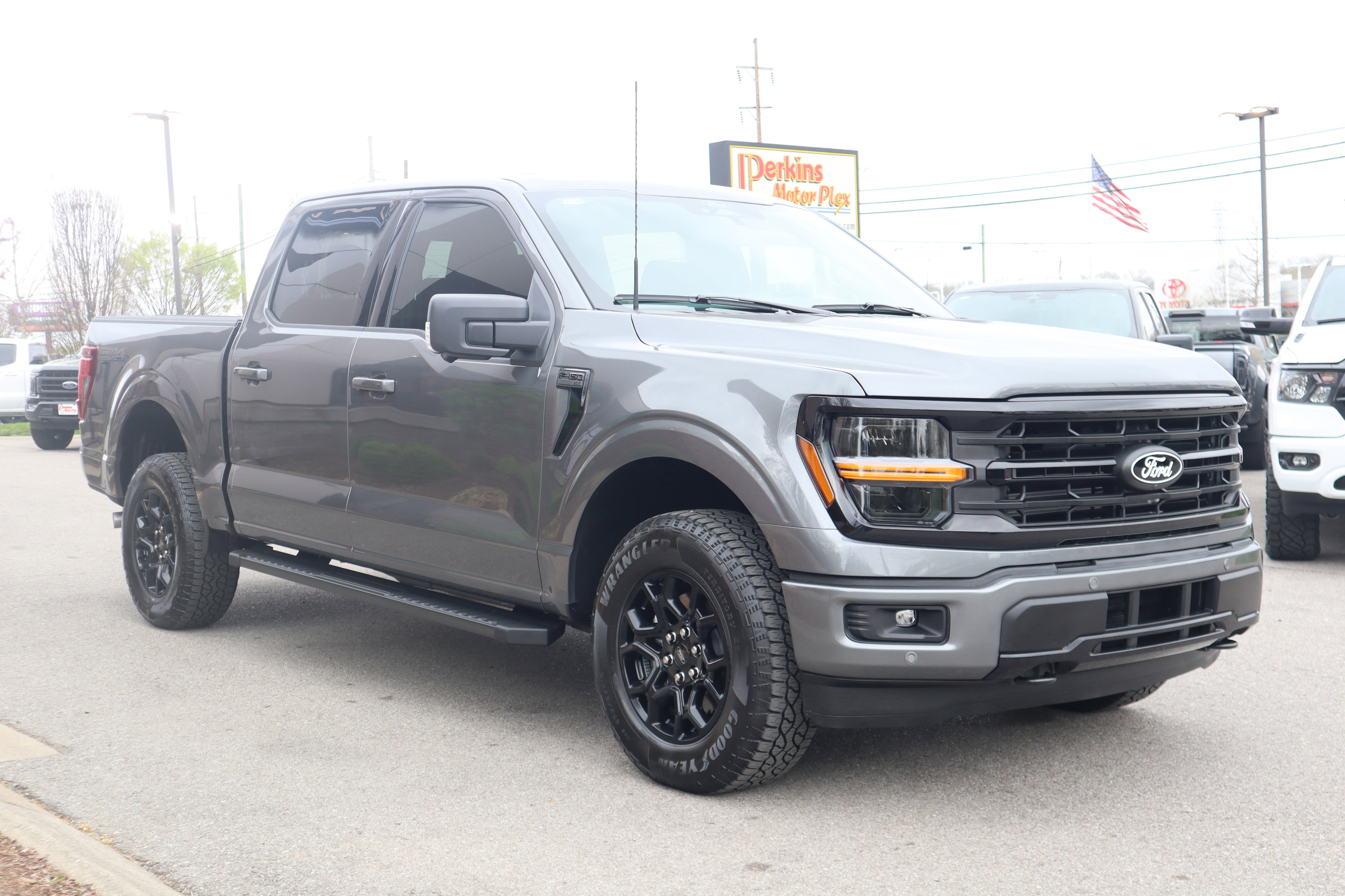 Used 2026 Ford F150 XLT w/ Equipment Group 302A MID image 5