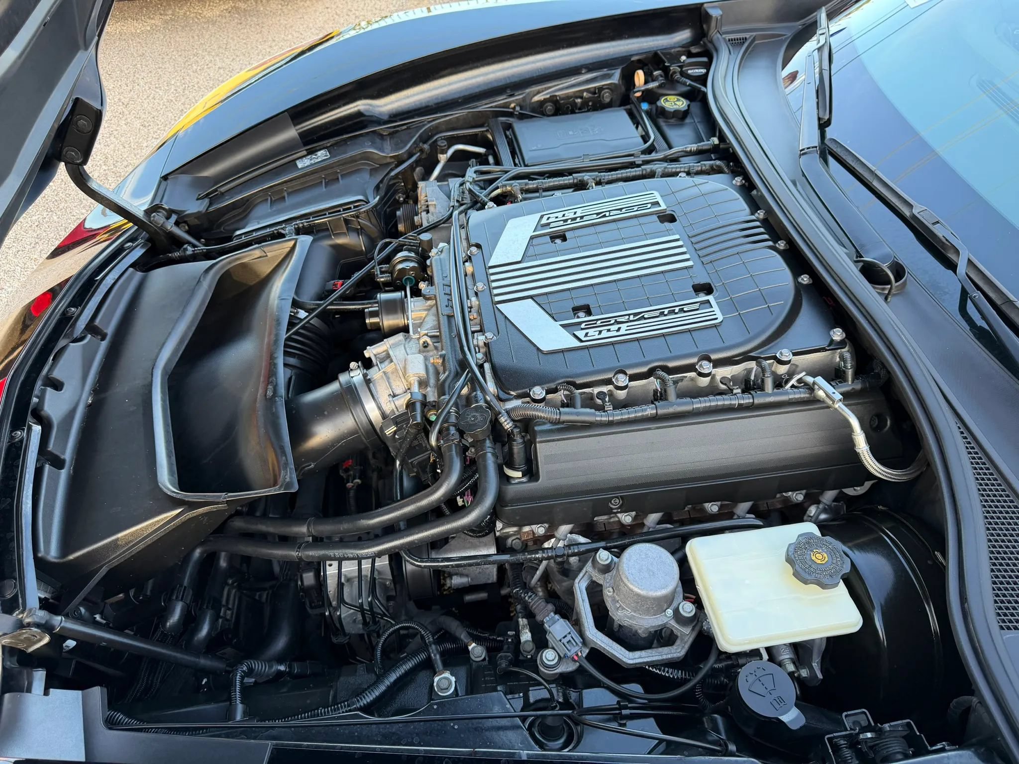 Used 2015 Chevrolet Corvette Z06 w/ 3LZ Preferred Equipment Group RWD image 44