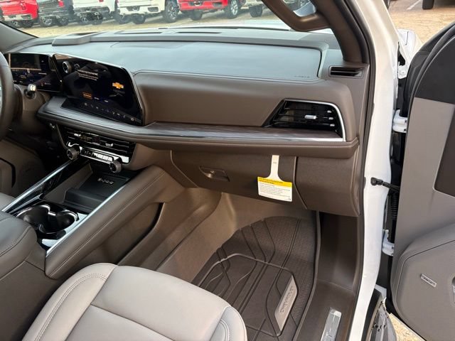New 2026 Chevrolet Tahoe LT w/ Comfort Package AWD/4WD image 16