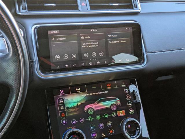 Used 2018 Land Rover Range Rover Velar R-Dynamic HSE image 11