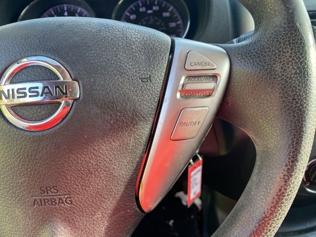 Used 2015 Nissan Versa SV w/ SV Appearance Package FWD image 17