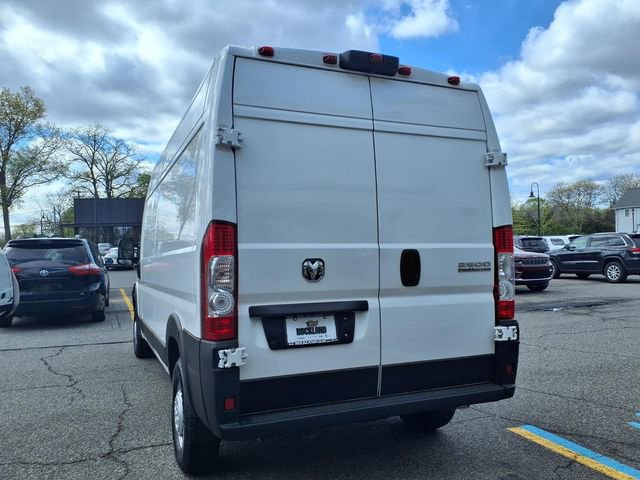 Used 2024 RAM ProMaster 2500 w/ Convenience Group image 6