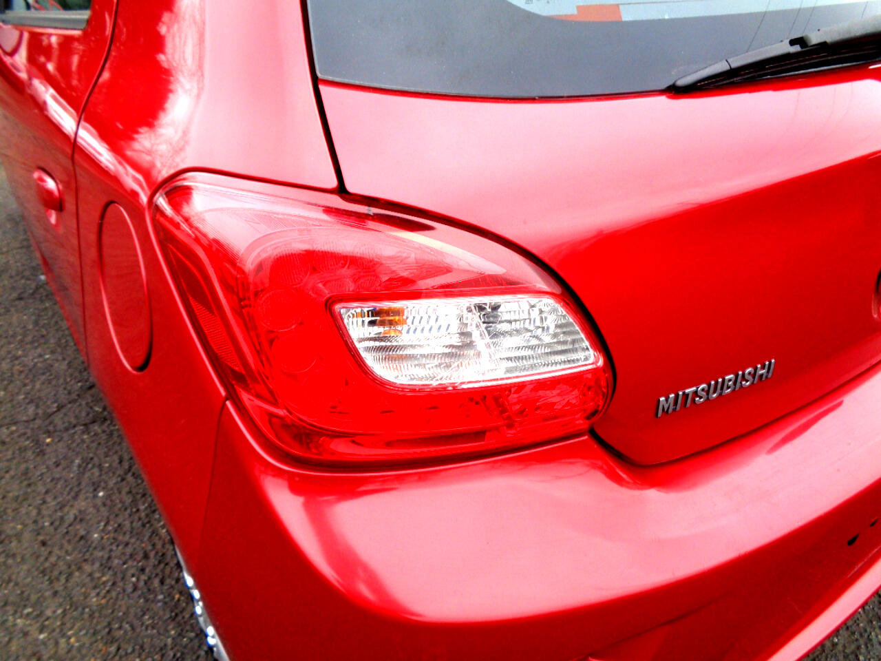 Used 2017 Mitsubishi Mirage ES image 12