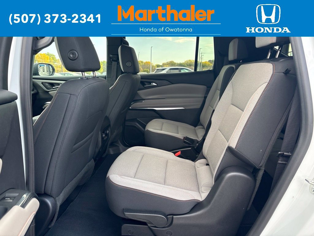 Used 2026 Chevrolet Traverse LT w/ Driver Confidence Package AWD/4WD image 12