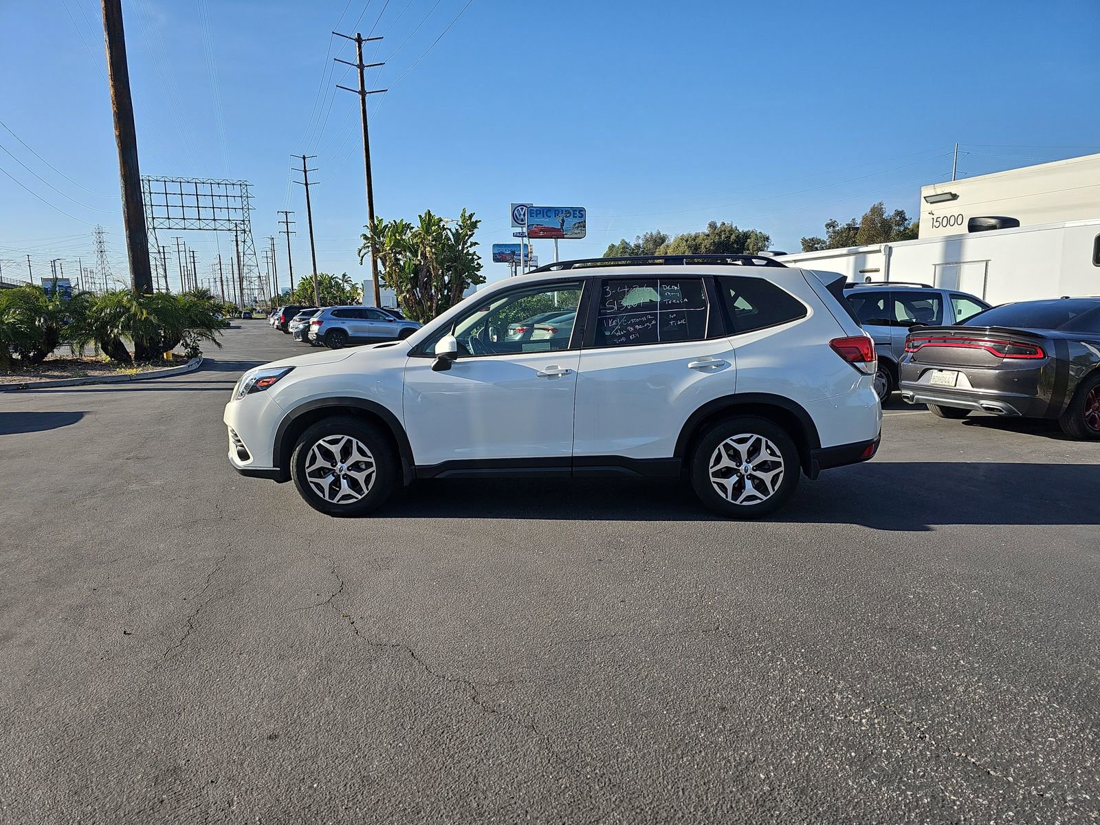 Used 2023 Subaru Forester Premium image 4