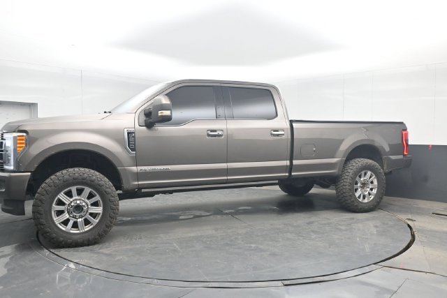 Used 2018 Ford F250 Limited AWD/4WD image 6