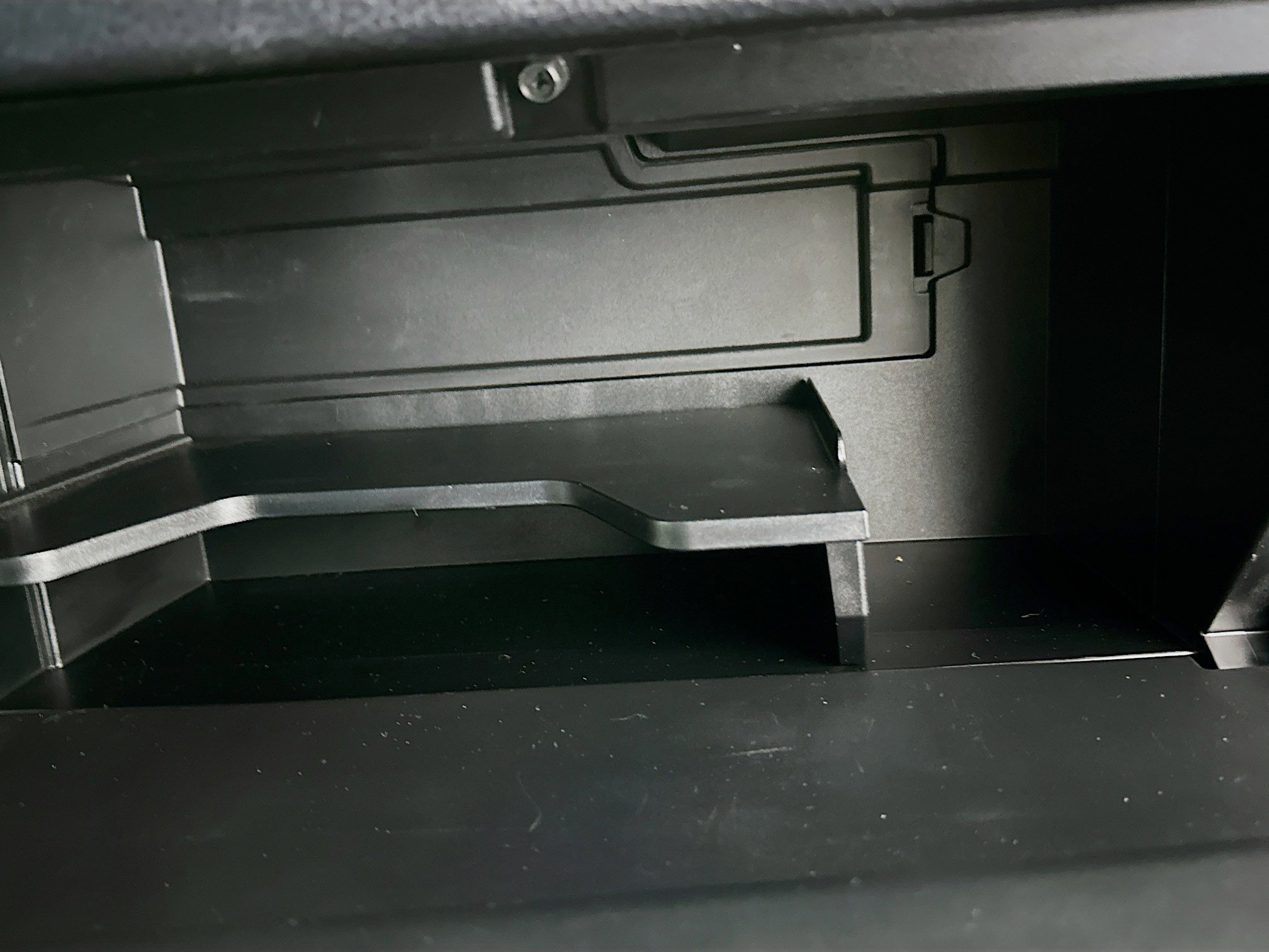 Used 2025 Toyota Tundra SR5 w/ SR5 Convenience Package image 32