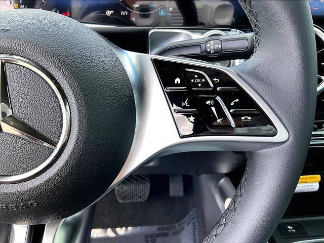 New 2026 Mercedes-Benz GLB 250 image 21