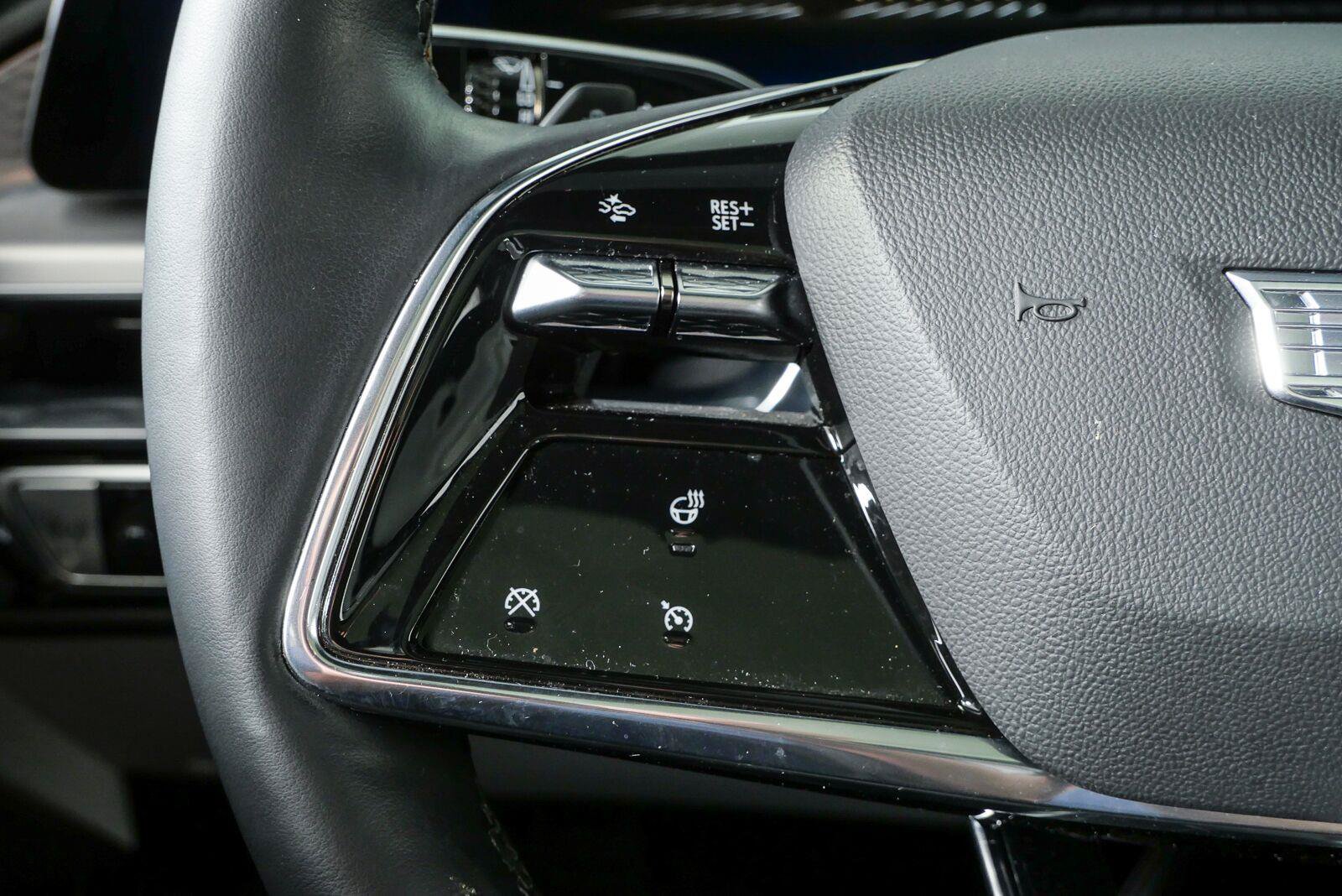 Certified 2024 Cadillac Lyriq Sport RWD image 10
