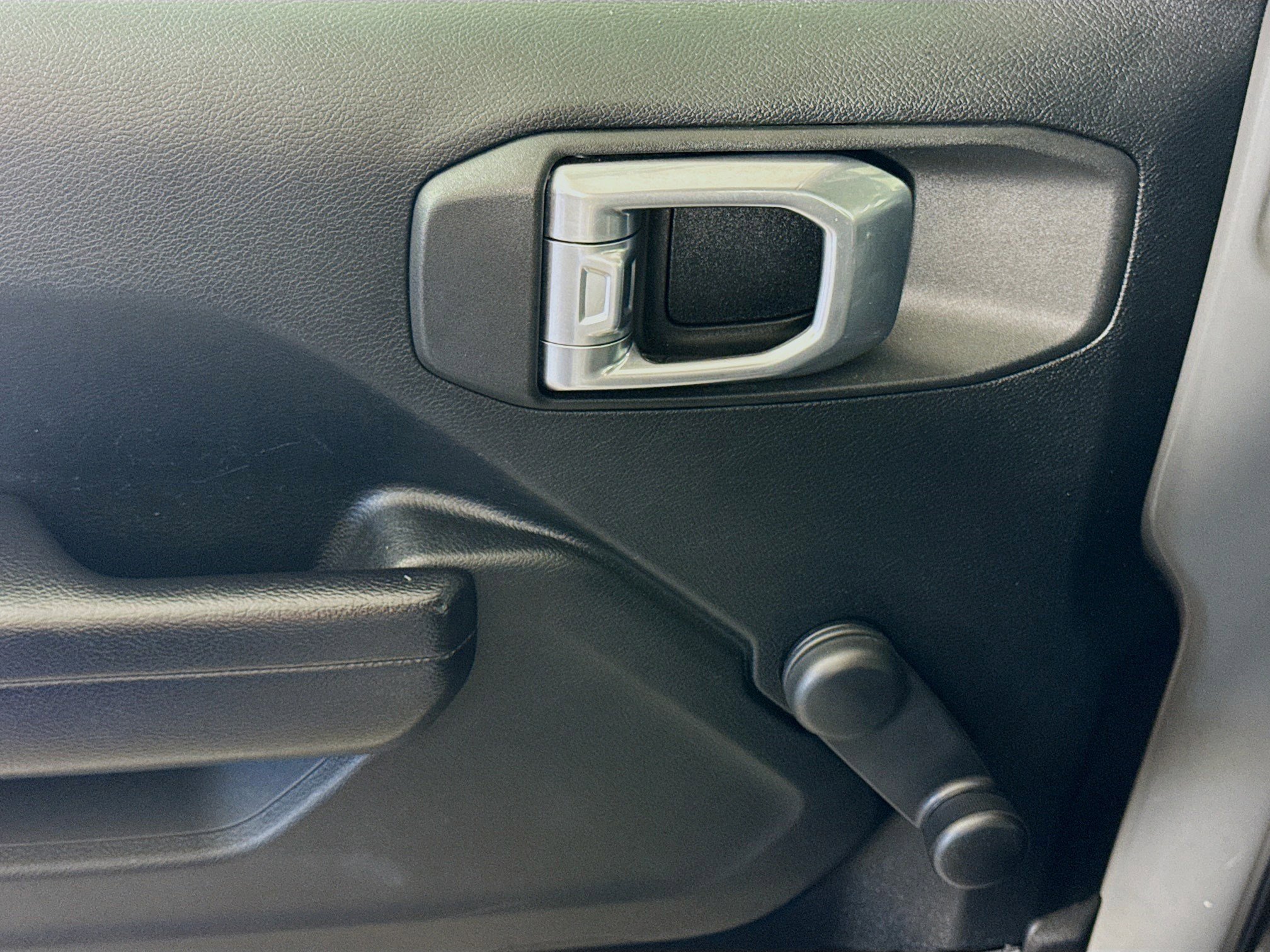 Used 2021 Jeep Gladiator Sport image 24
