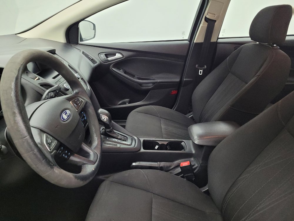 Used 2017 Ford Focus SE FWD image 17