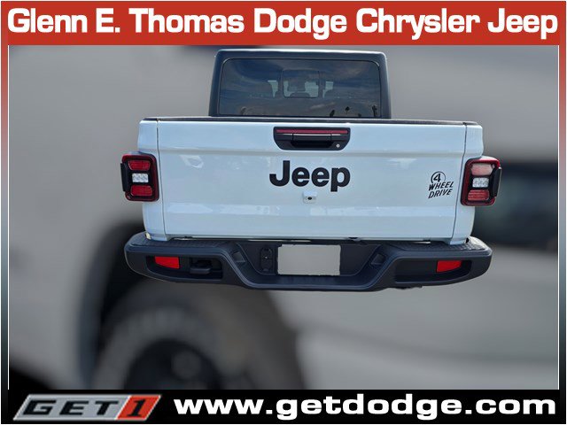 Certified 2025 Jeep Gladiator Willys image 8