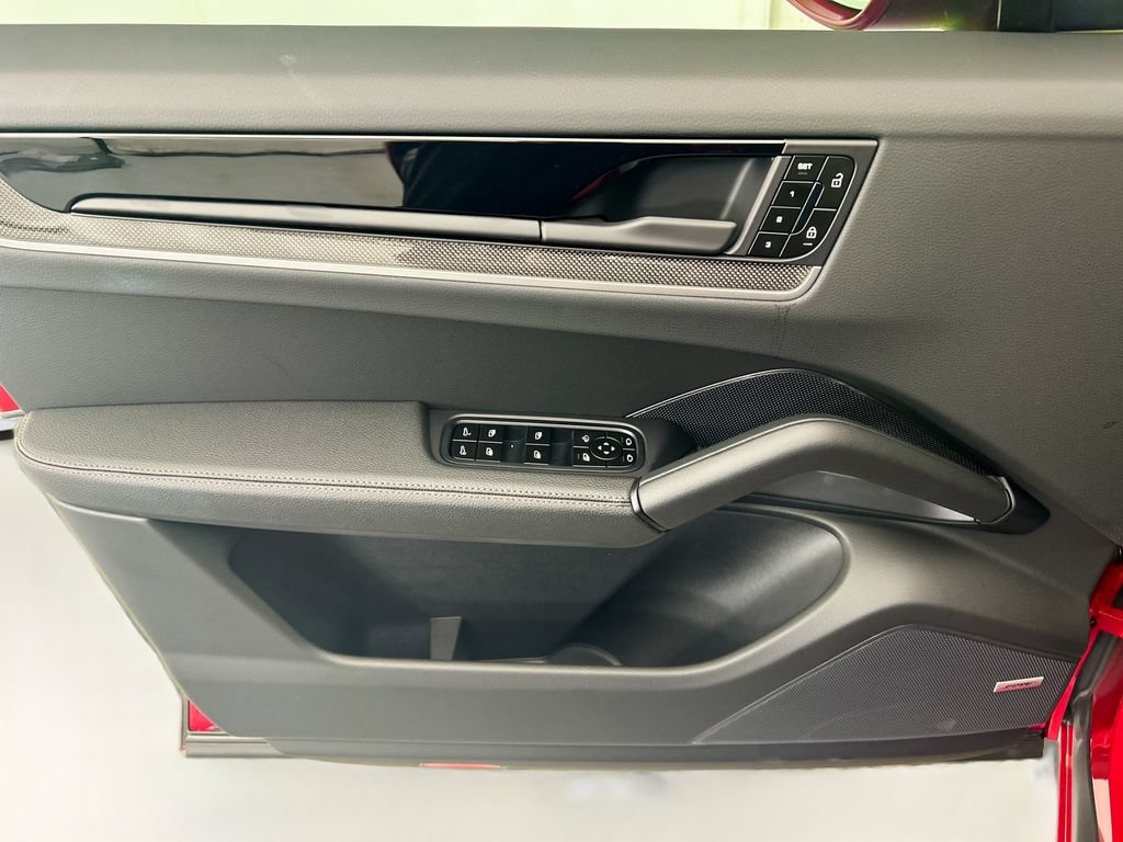 New 2026 Porsche Cayenne S AWD/4WD image 24