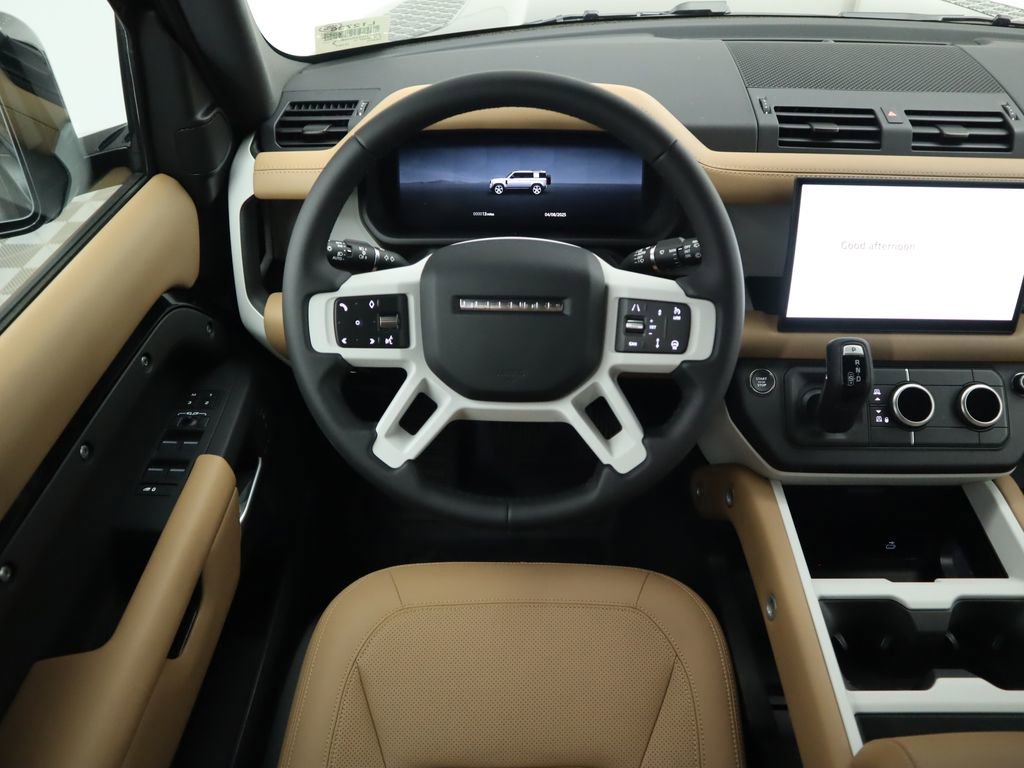 Used 2025 Land Rover Defender 110 S AWD/4WD image 10