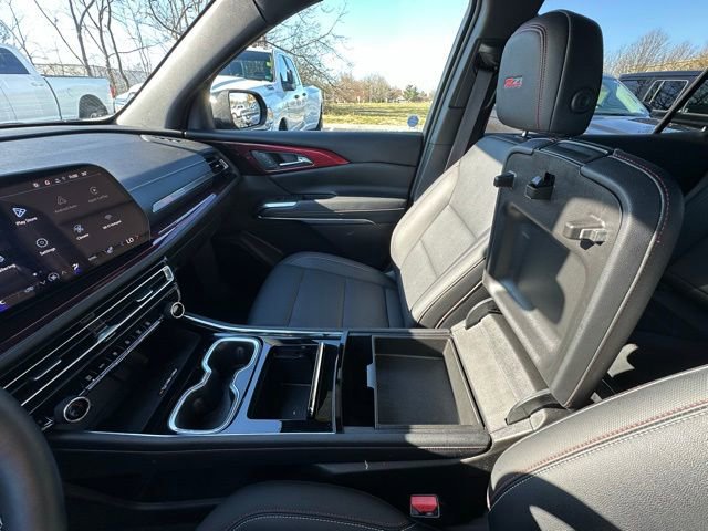 Used 2025 Chevrolet Traverse Z71 w/ Driver Confidence Package image 27