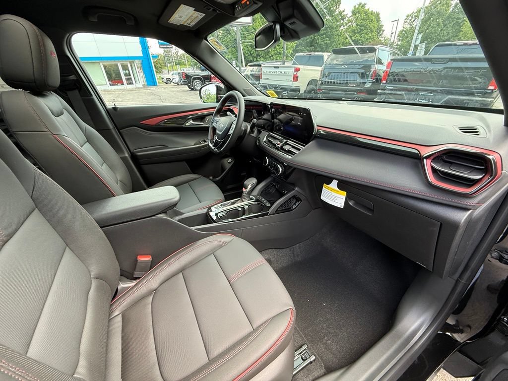New 2026 Chevrolet TrailBlazer RS w/ Convenience Package AWD/4WD image 40