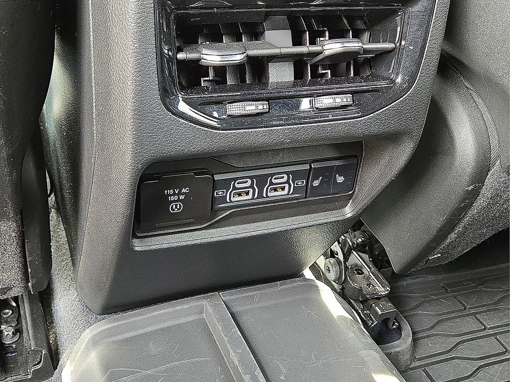 Used 2023 Jeep Grand Cherokee Trailhawk w/ Advanced Protech Group II AWD/4WD image 19