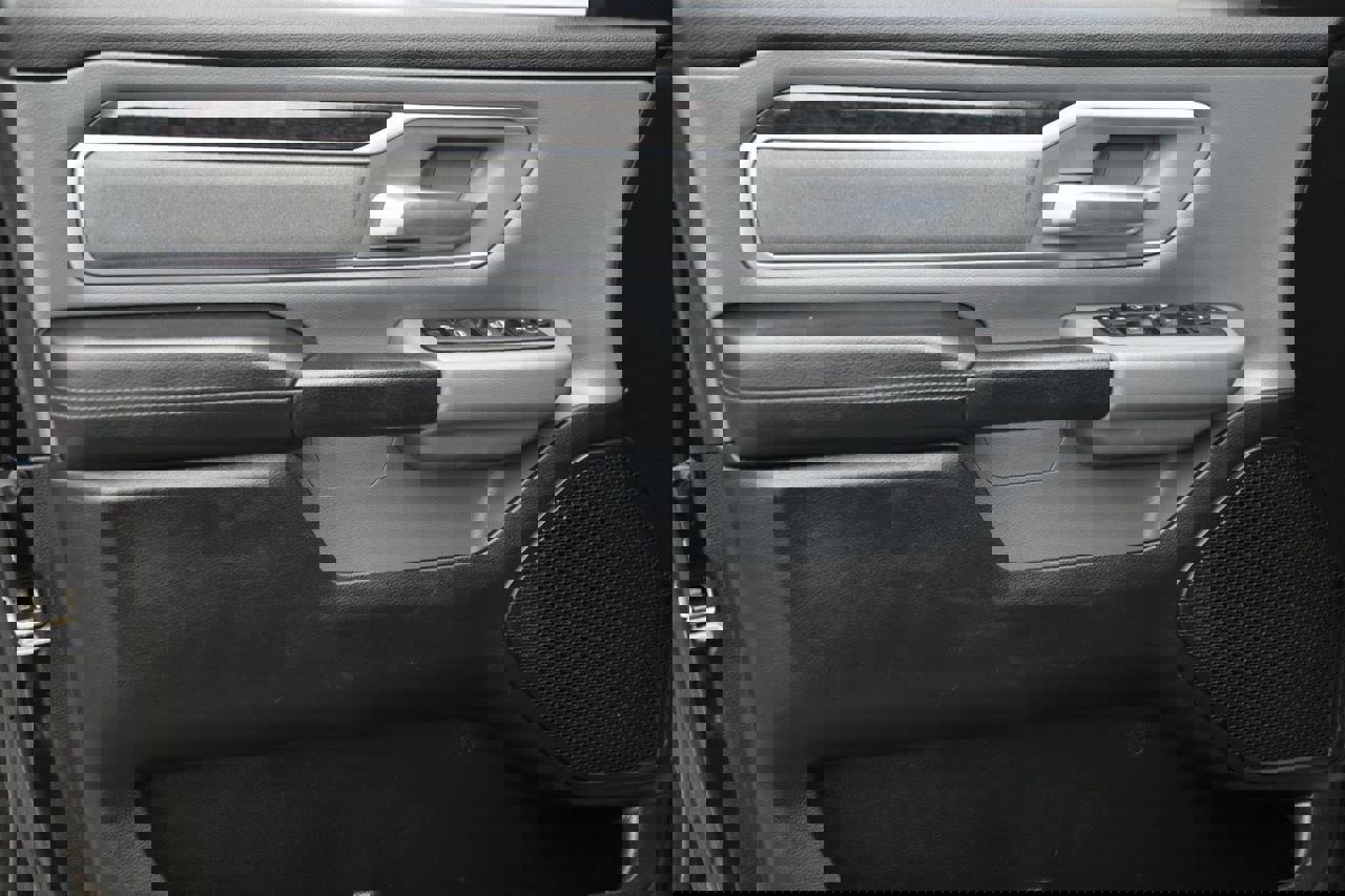 Used 2023 RAM 1500 Big Horn w/ Trailer Tow Group image 9