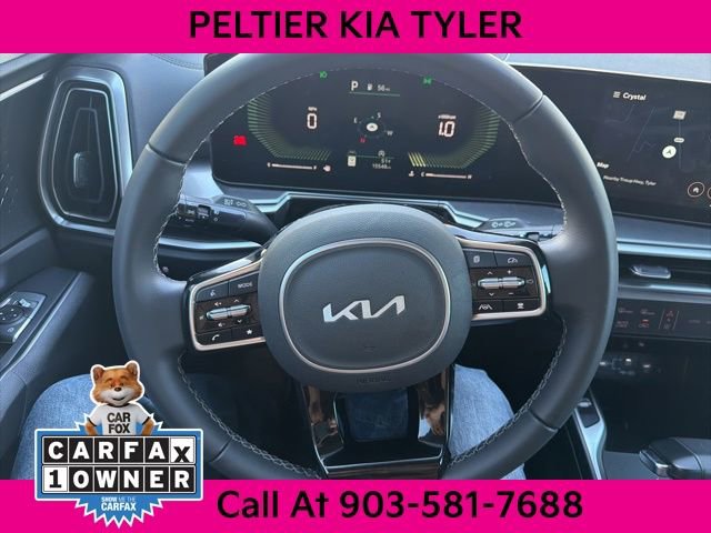 Certified 2025 Kia Sorento EX w/ Panoramic Sunroof Package image 19