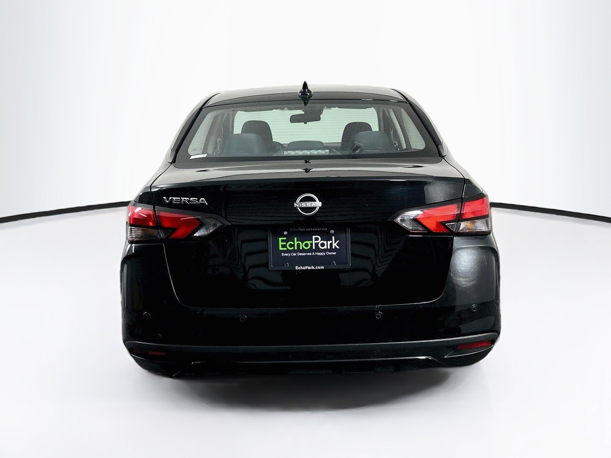 Used 2024 Nissan Versa SV w/ Trunk Package FWD image 7