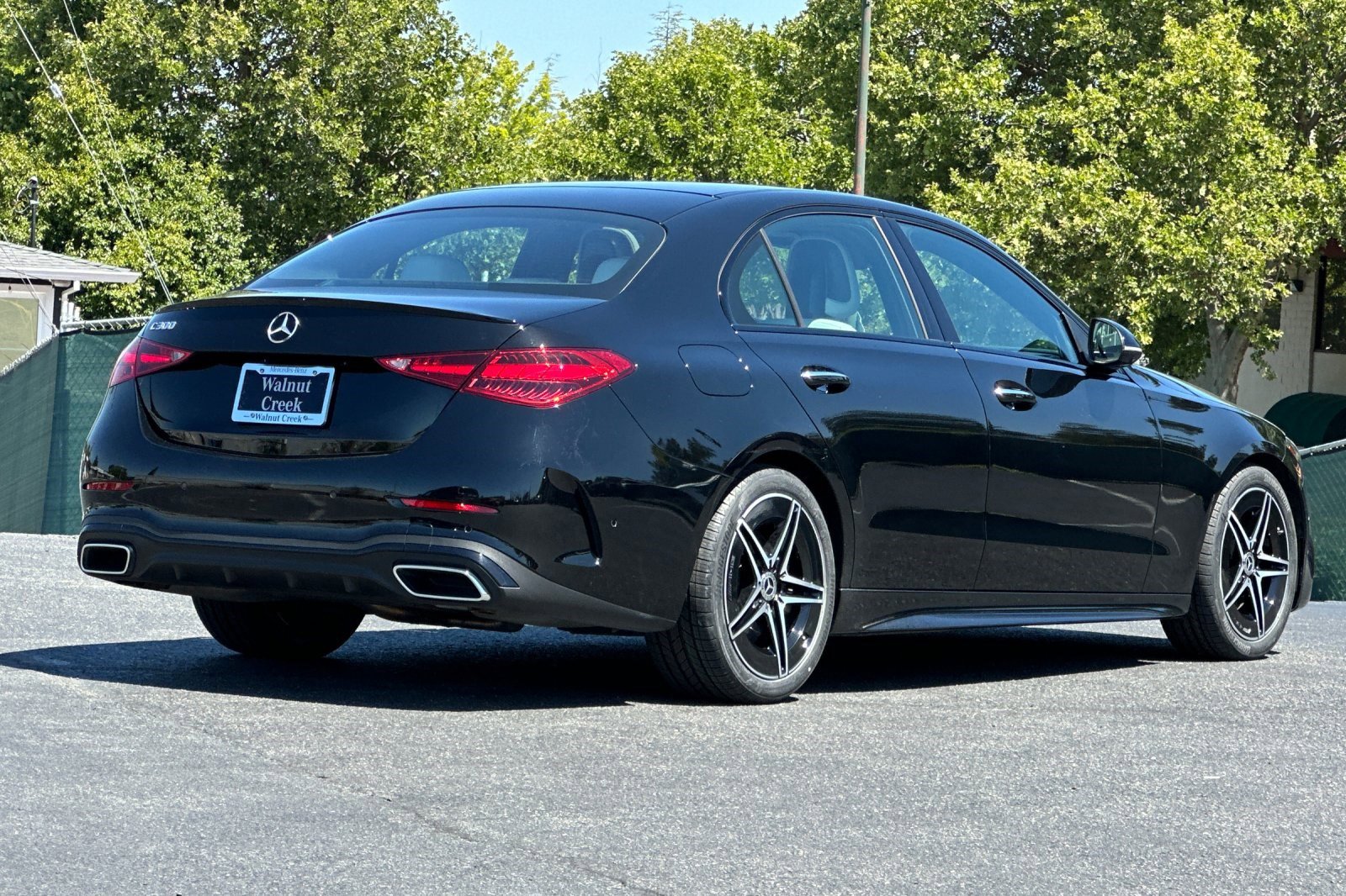 Used 2022 Mercedes-Benz C 300 Sedan image 9