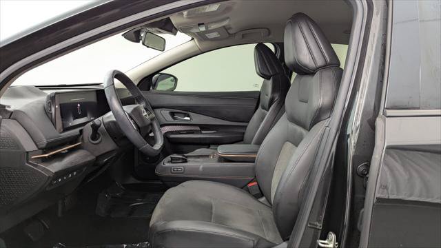 Used 2024 Nissan Ariya FWD image 14