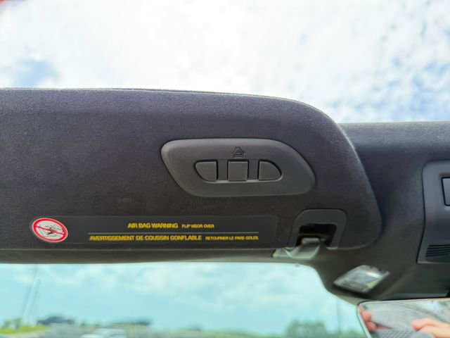 Used 2021 Chevrolet Corvette Stingray w/ Z51 Performance Package image 31