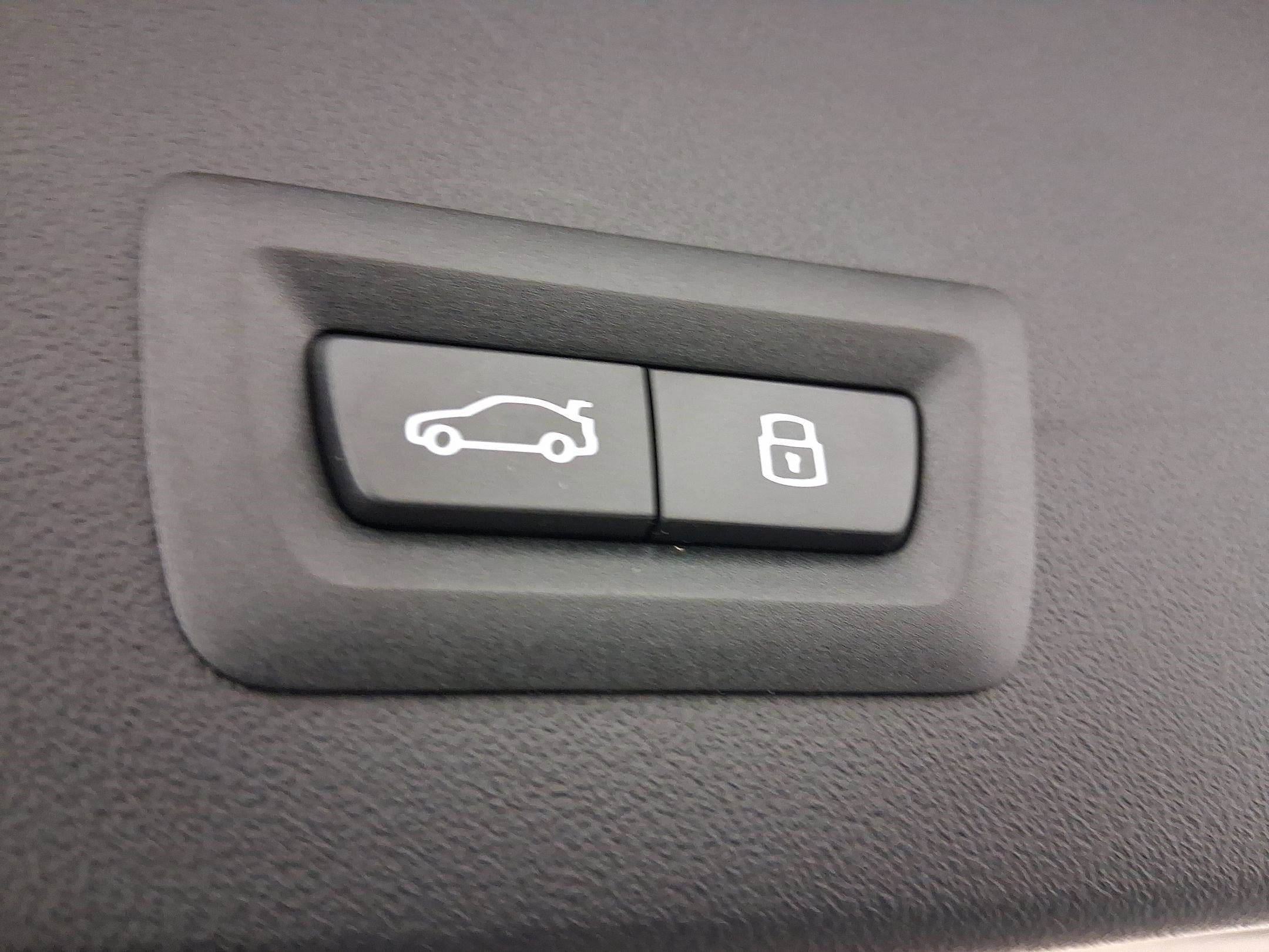 New 2026 BMW X3 xDrive30 w/ Premium Package image 30