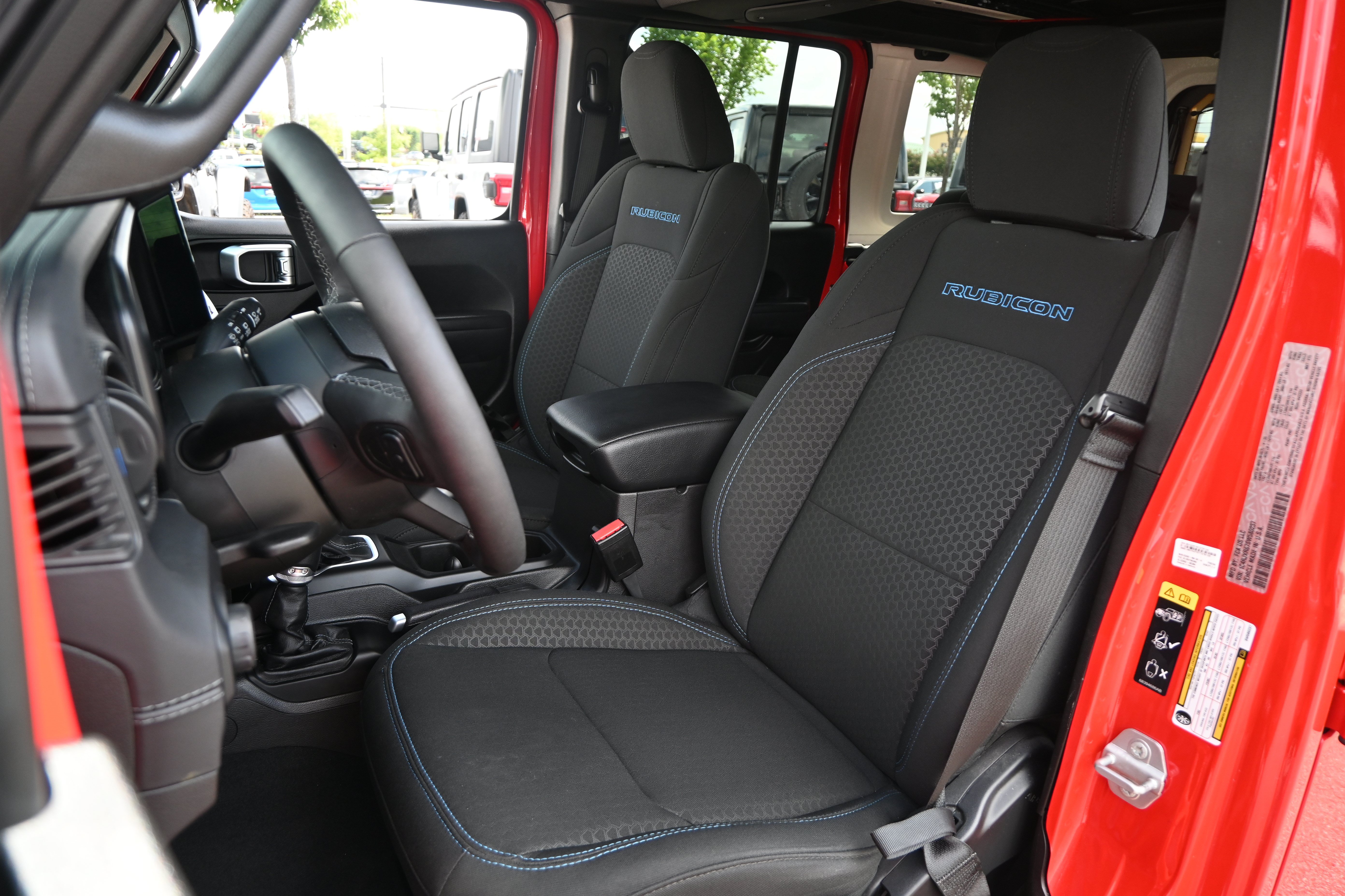 Used 2025 Jeep Wrangler Unlimited Rubicon 4xe w/ Safety Group AWD/4WD image 44