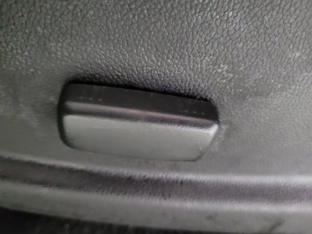 Used 2021 Chevrolet Colorado W/T w/ WT Convenience Package image 27