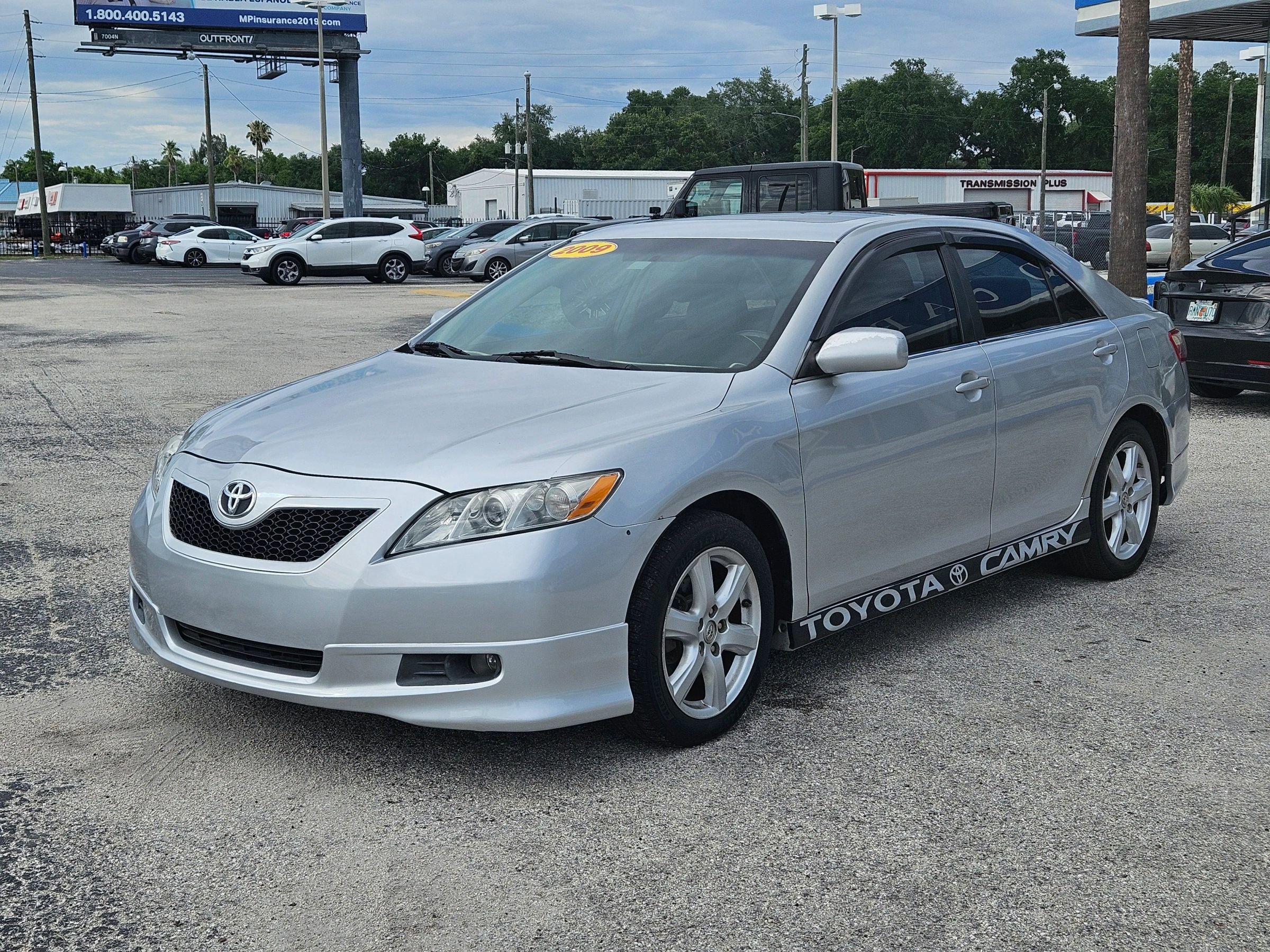 Used 2009 Toyota Camry SE FWD image 4