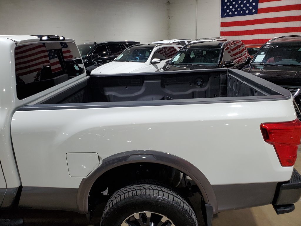 Used 2019 Nissan Titan PRO-4X AWD/4WD image 38