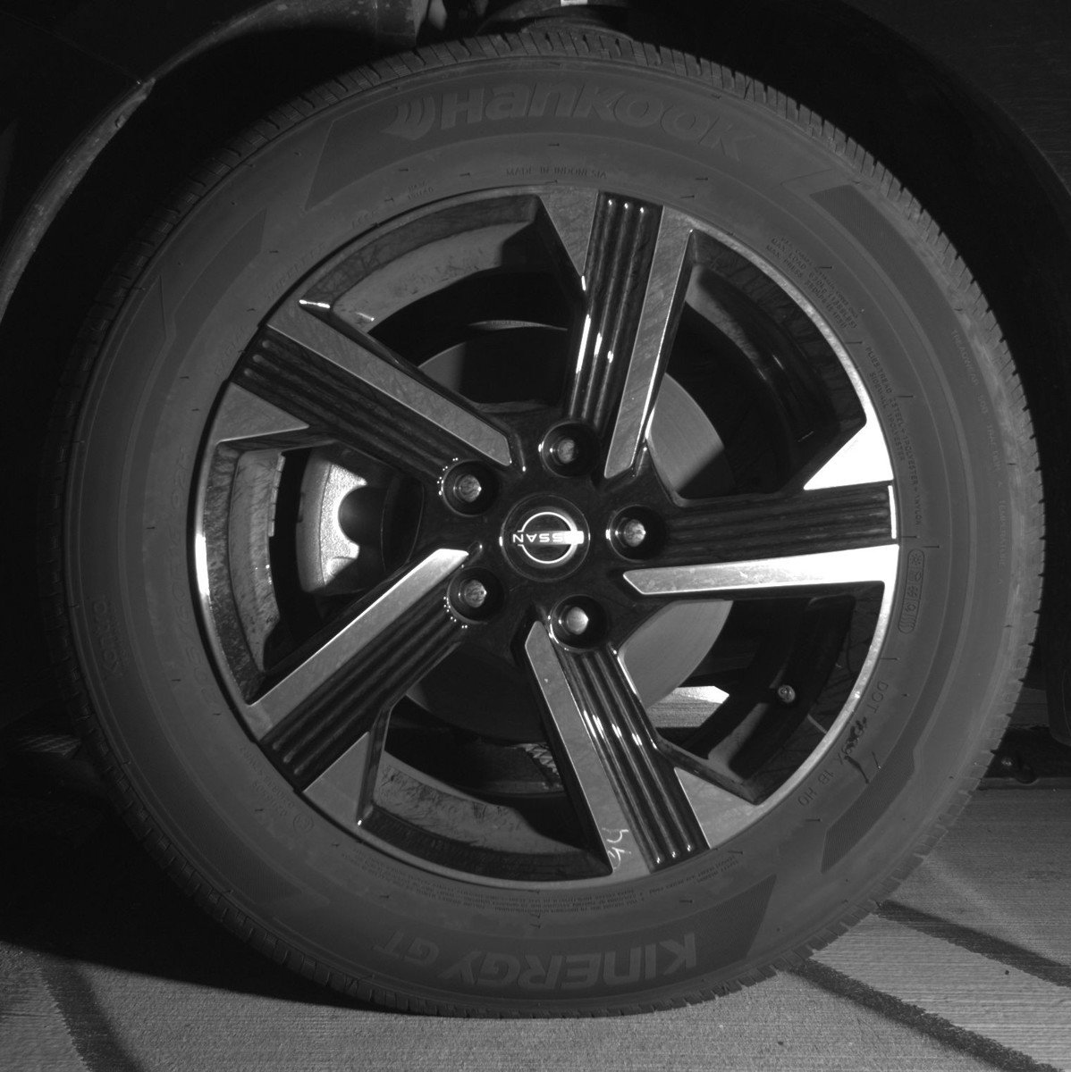 Used 2025 Nissan Sentra SV image 12