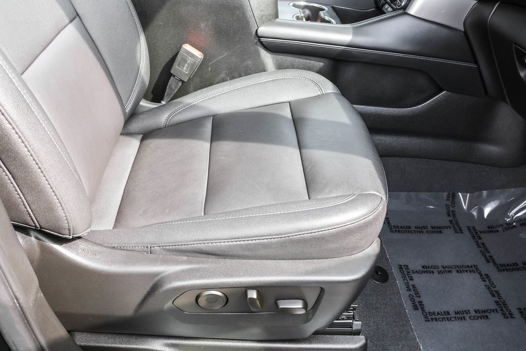 Used 2023 Chevrolet Tahoe LT w/ Luxury Package AWD/4WD image 45