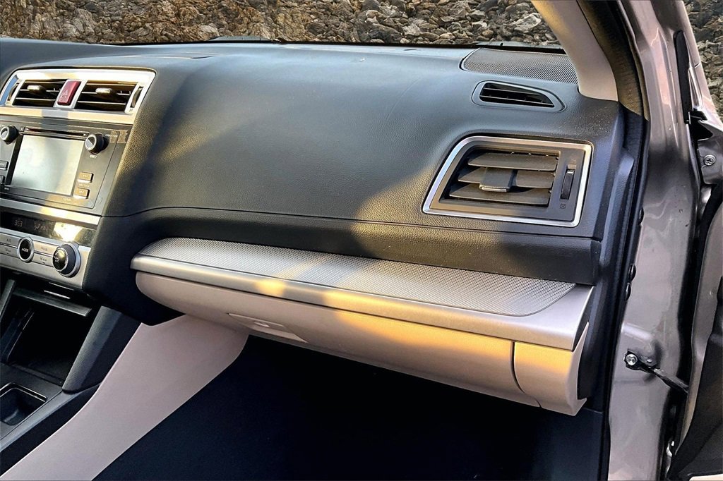 Used 2016 Subaru Legacy 2.5i image 15